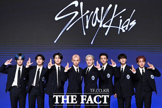 'KARMA'는 운명, 업보라는 뜻이다. 스트레이 키즈는 여기에 'Calmer(카머)'라는 의미를 추가했다. "나쁜 카르마가 올 때 우리는 우리의 좋은 카르마로 진정시키겠다"는 메시지다. /남용희 기자