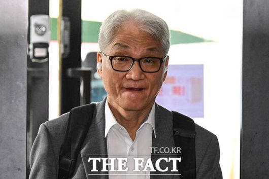 여상원 국민의힘 윤리위원장이 11일 지난 대선에서 후보 교체 시도를 주도했다는 이유로 윤리위에 부쳐진 권영세 전 비상대책위원장과 이양수 전 사무총장을 징계하지 않기로 윤리위가 결정했다고 밝혔다. /남윤호 기자