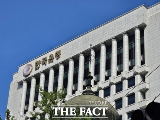 한국은행은 22일 BOK이슈노트 일환으로 '금융·외환시장 심도를 고려한 정책대응 분석'을 발간했다. /이선영 기자