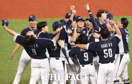 한국 야구대표팀은 2023항저우아시아경기대회에서 금메달을 따냈다. 이 멤버를 주축으로 '세대교체'를 단행했지만 이어진 국제대회에서 참혹한 실패를 맛봤다. /뉴시스