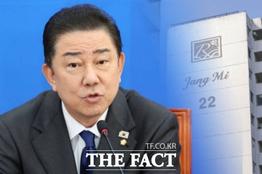 김병기 더불어민주당 원내대표가 자신을 향한 국민의힘의 '갭투자' 의혹 제기에 "1980년부터 실거주해 왔다"며 정면 반박했다. /뉴시스