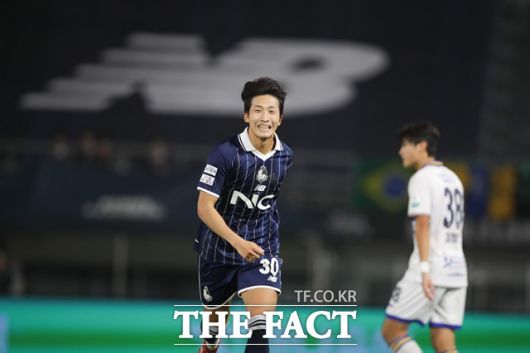 ‘하나은행 K리그2 2025’ 36라운드 MVP 영예를 안은 서울이랜드의 박창환./K리그