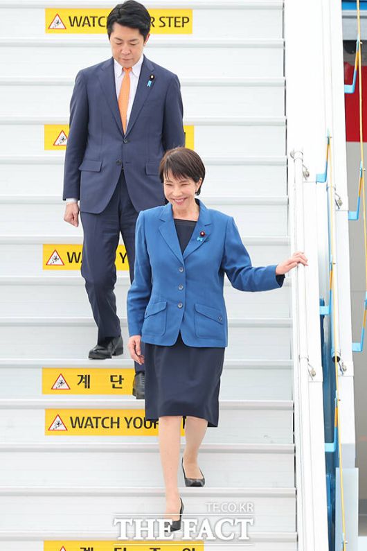 한국 향한 첫 발. /APEC 2025 KOREA & 연합뉴스