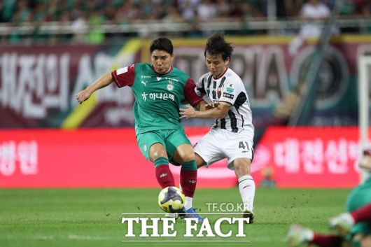 2위 탈환을 노리는 대전과 연승을 노리는 서울이 맞대결을 통해 승점 3점을 노리고 있다./K리그