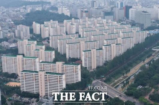 부동산R114는 내년 서울 아파트 입주물량이 2만9161가구에 그치면서 올해보다 30% 넘게 감소할 것으로 전망했다. /더팩트 DB