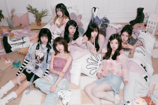 세이마이네임은 두 번째 EP 'My Name Is…'으로 약 7만 3000장의 판매고를 기록한 바 있다. '&Our Vibe'는 발매 이틀 만에 6만 4000장을 판매해 이 기록을 넘어설 것이 유력한 상황이다./인코드 엔터테인먼트