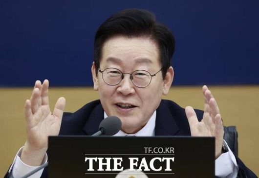 이재명 대통령이 2025년 12월 16일 세종시 정부세종청사에서 열린 국무회의에서 발언하고 있다. /뉴시스