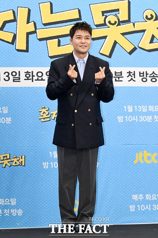 방송인 전현무가 '혼자는 못 해'의 MC로 나선다. /서예원 기자