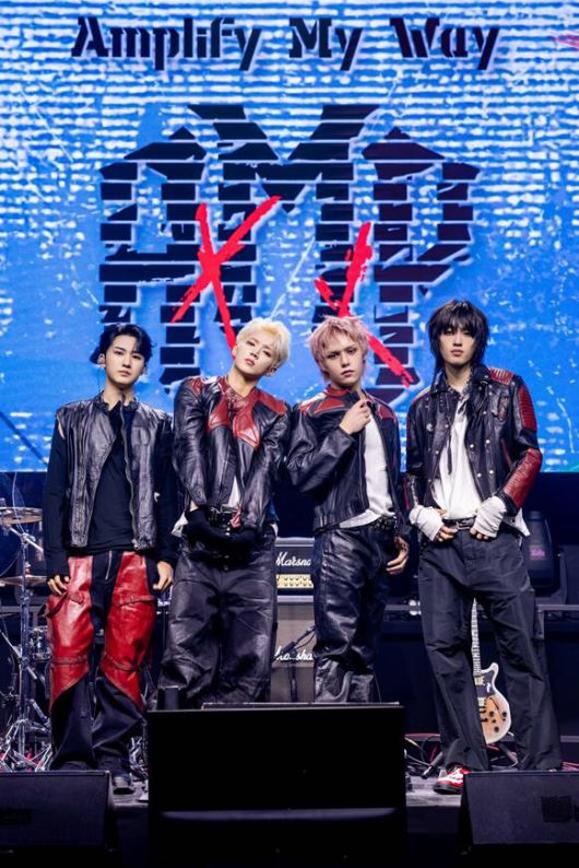 AxMxP는 코첼라와 롤라팔루자의 무대에 오르는 것을 자신들의 목표로 꼽았다./FNC엔터테인먼트