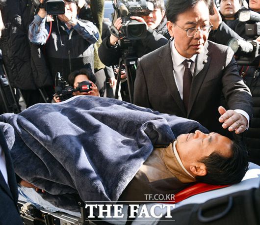 쌍특검법 협상에 진전을 이루지 못한 채 단식이 종료되면서 장 대표의 정치적 체력만 소진했다는 지적도 나온다. /배정한 기자