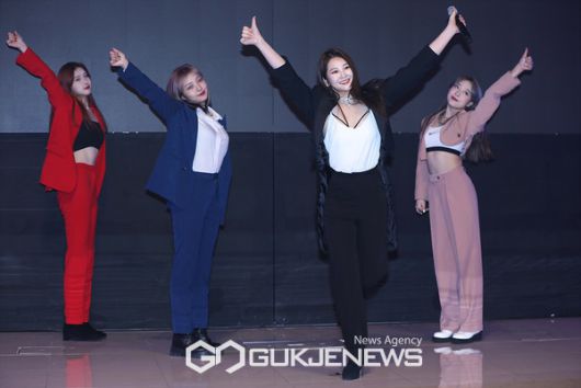 ▲ 가수 태하, 걸그룹 인터걸스 / ⓒ이대웅 기자