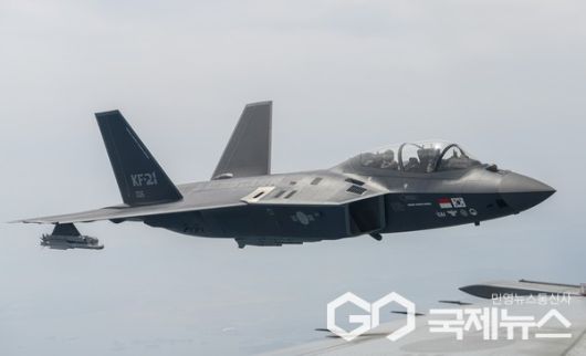 보라매에 탑승한 UAE AWC사령관 사진/KAI