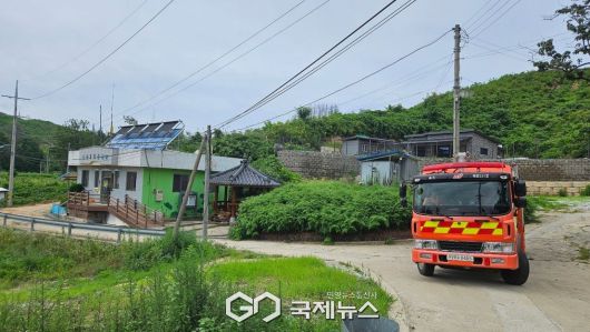 (제공=경북도) 소방차 활용 폭염 예방 순찰