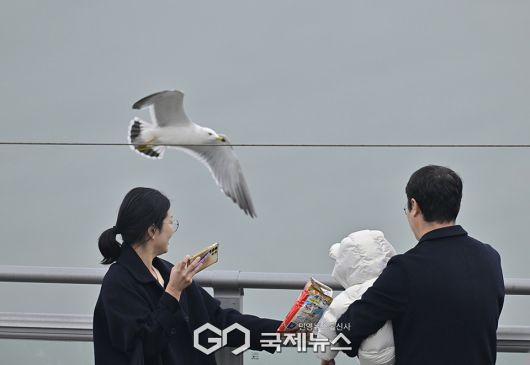 12월 첫 주, 월미도의 주말 풍경 ‘오 해피’ (사진=안희영 기자)