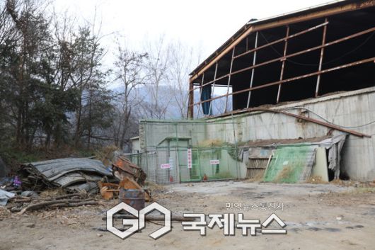 가평군 두밀리 대청비료 불법 건축물 현장 [사진/ 김서중 기자]