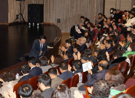 익산시, 도지사 방문 맞아 지역 현안 건의(사진=익산시 제공)