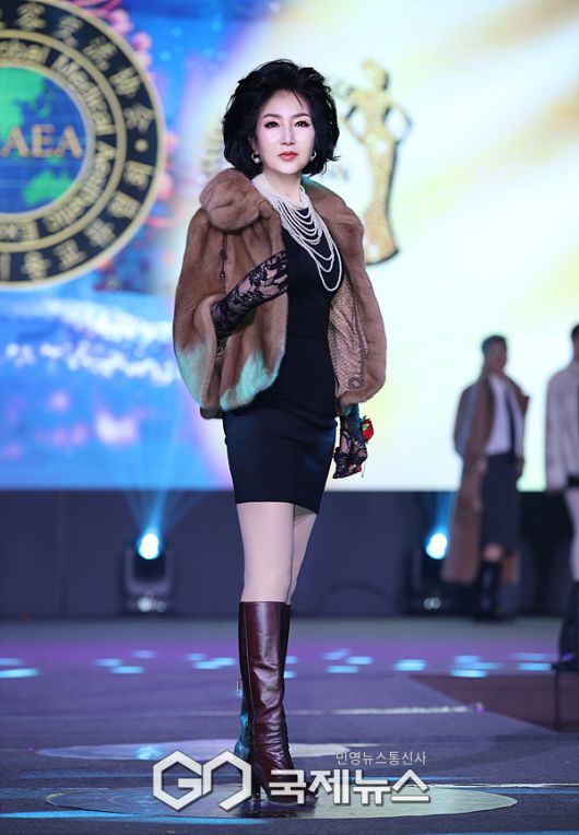 ▲ 글로벌탑모델상 수상자 시니어 모델 김시연 / ⓒ이대웅 기자