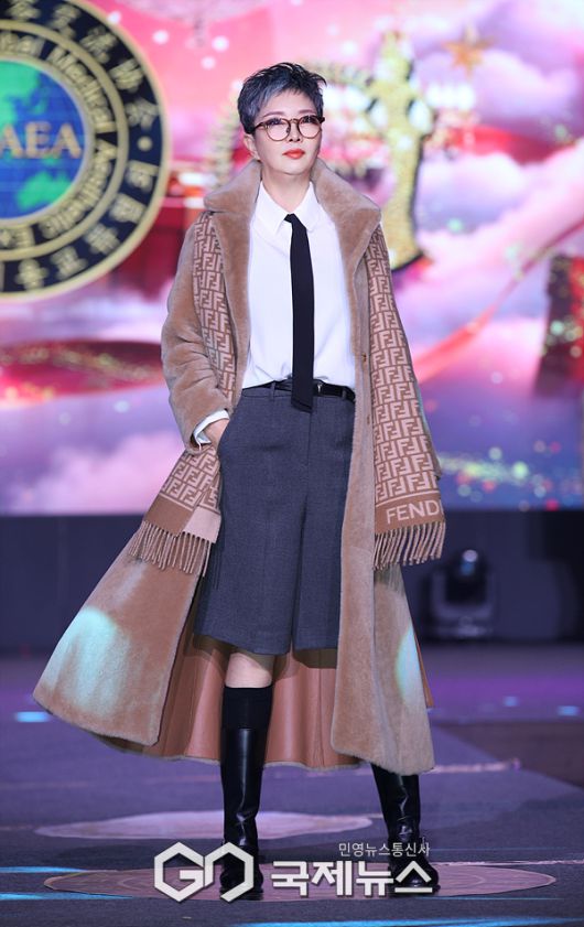 ▲ 글로벌탑모델상 수상자 시니어 모델 권은경 / ⓒ이대웅 기자