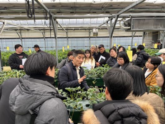 익산농업인대학, 미래농업 이끌 인재 양성=2025년 농업인대학 교육(사진=익산시 제공)