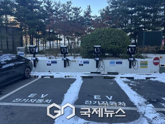 영등포구 전기차 충전시설 지상 이전설치 완료 모습 [사진제공=영등포구청]