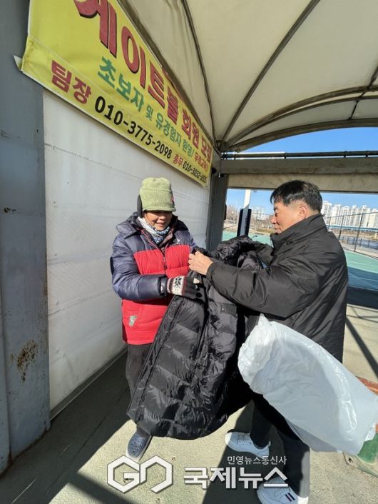 동대문구 자활주거팀 노숙인 보호 활동 [사진제공=동대문구청]