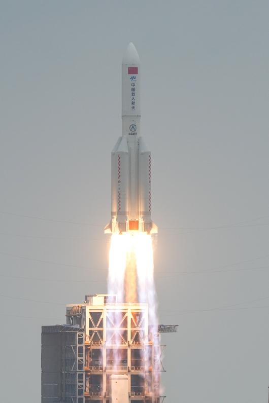 중국 로켓 낙하 위치