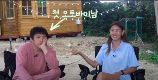 모델 한혜진, 웹툰 작가 기안84. 출처 | 유튜브 채널 한혜진