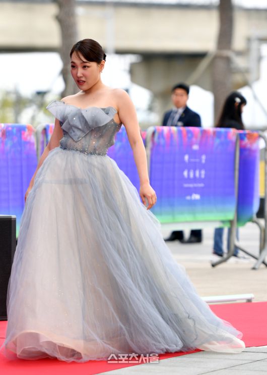 [포토]개그맨 워킹 선보이여 ‘백상예술대상’ 이은지