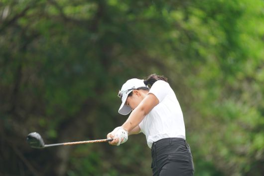 송지민의 폭발적인 장타 비결은 유년기에 리듬체조로 다져진 유연성과 근력 덕분이다. 사진 | 크라우닝