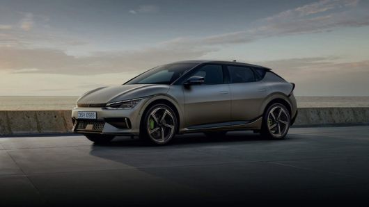 기아차가 지난 3월 단종된 스팅어를 대체할 차량으로 EV8(가제)을 통해 1000마력짜리 고성능 전기차 개발에 착수한 것으로 확인됐다. 사진은 EV6 GT. 사진|기아차