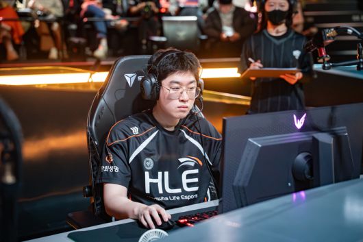 한화생명 탑 라이너 ‘제우스’ 최우제. 사진 | LCK