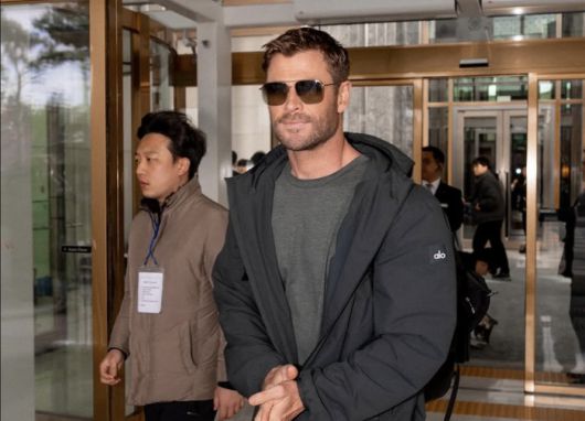 크리스 헴스워스 인스타그램.