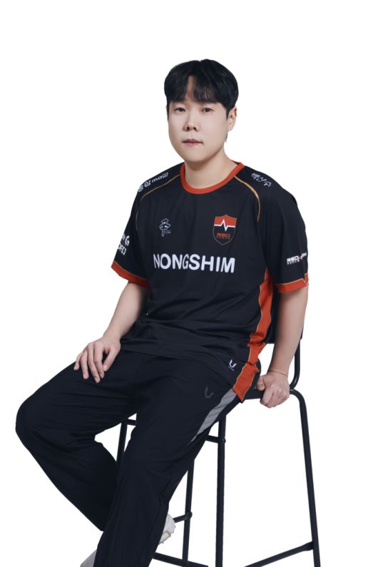 장재근은 승자전에서  KT 롤스터 김정민과 젠지 고원재 경기 승자와 대결한다. 사진 | 넥슨