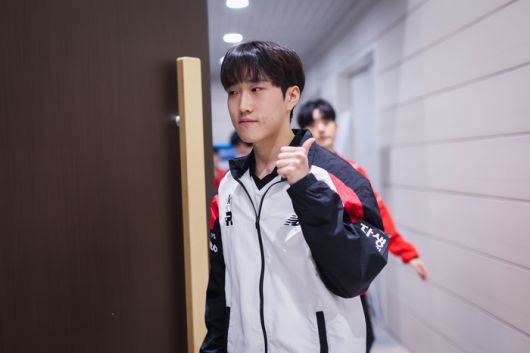 ‘캐스팅’ 신민제는 6일 서울 종로구 롤 파크에서 열린 2025 LCK 정규시즌 디플러스 기아전 2세트에 교체 출전했다. 사진 | 한국e스포츠협회