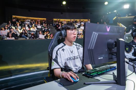 젠지가 3세트에 선택한 블리츠크랭크 픽에는 ‘룰러’ 박재혁의 의견이 크게 작용했다. 사진 | 라이엇 게임즈