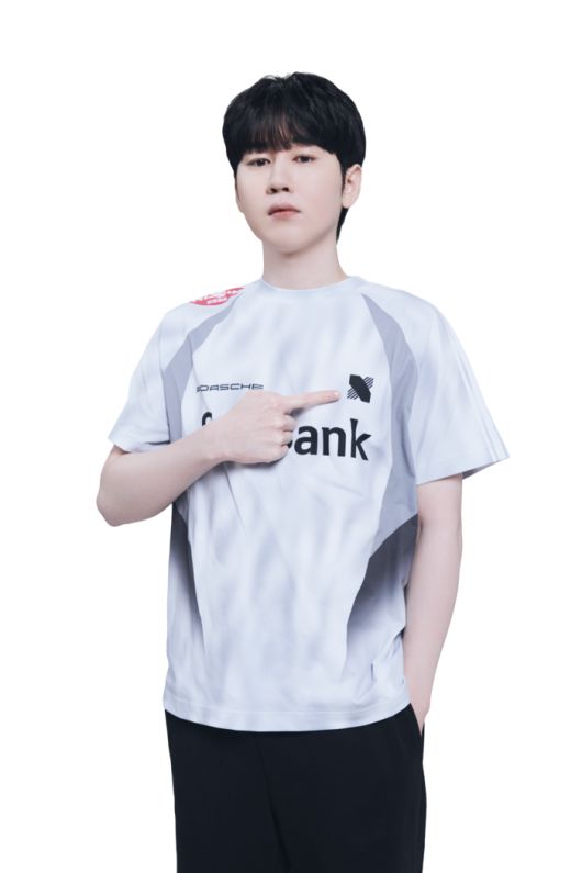 이원주는 15일 서울 잠실DN콜로세움에서 열린 2025 FSL F조 승자전서 김승환에 1-2로 패했다. 사진 | 넥슨