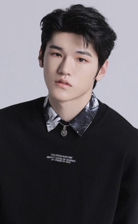 저스트비 배인. 블루닷엔터테인먼트.