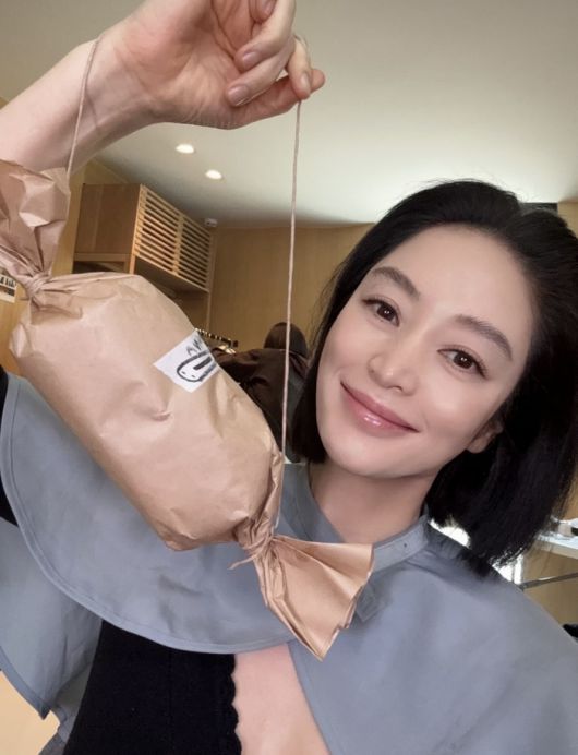 김혜수 인스타그램.