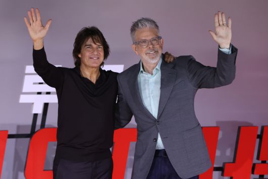 영화 ‘미션 임파서블: 파이널 레코닝’ 톰 크루즈, 크리스토퍼 맥쿼리 감독. 사진| 연합뉴스