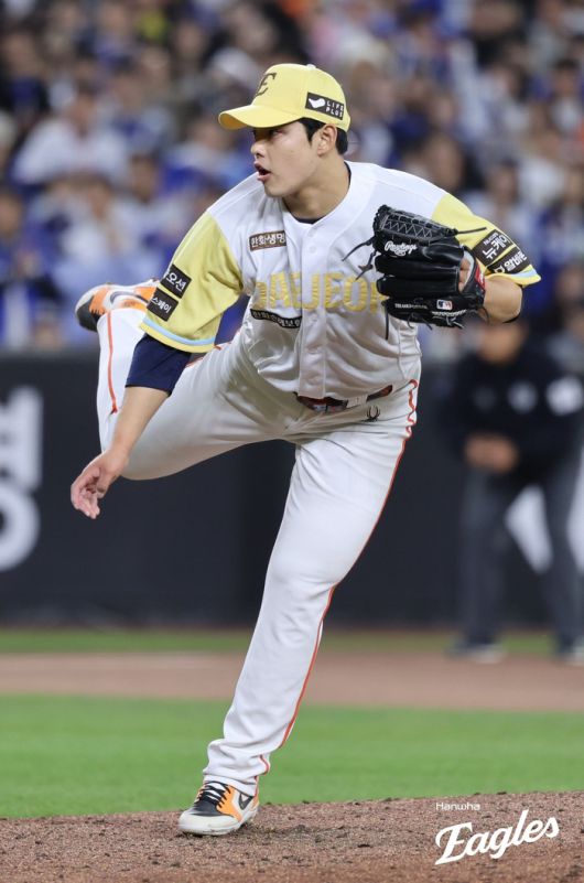 한화 문동주가 7일 대전 한화생명 볼파크에서 열린 2025 KBO리그 삼성전에 선발 등판해 역투하고 있다. 사진 | 한화 이글스