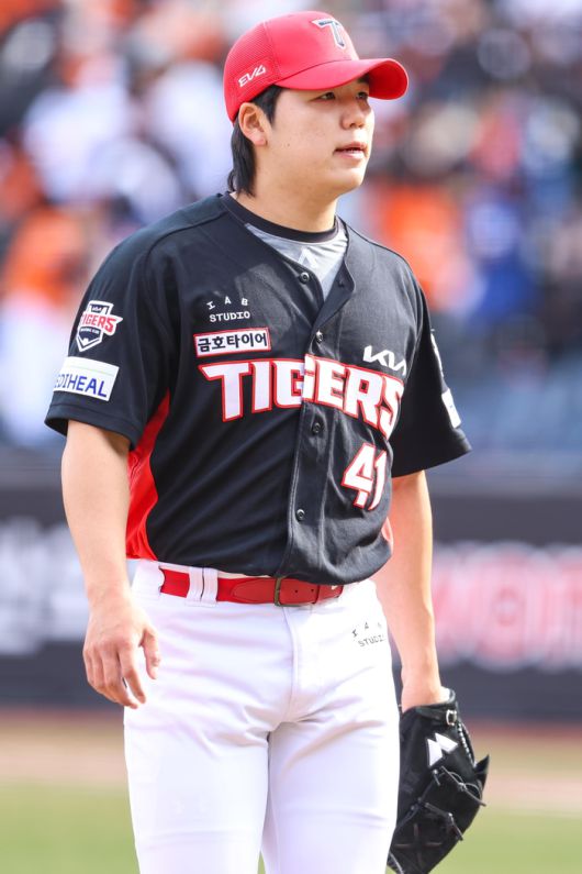 황동하가 불운의 부상을 당하며 전력에서 이탈했다. 사진 | KIA 타이거즈