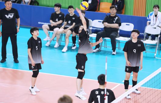 16일 김해문화체육관에서 열린 배구 경기에서 대전팀 경기 모습. 사진 | 대한장애인체육회