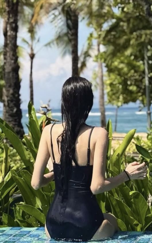 김윤지 인스타그램.