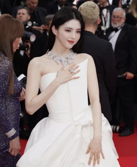 한소희 인스타그램.