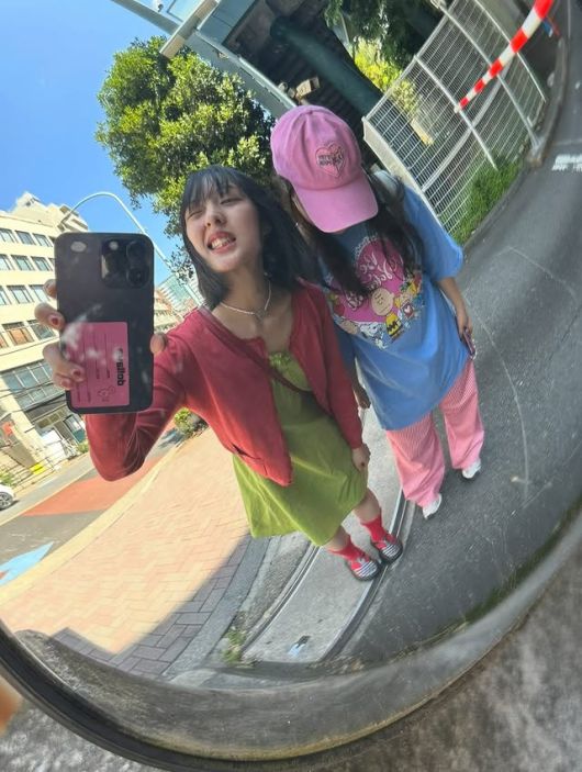 악뮤 수현, 김보라. 사진 | 수현 SNS