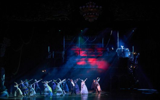 전 세계를 강타한 뮤지컬 ‘팬텀’에는 한국 프로덕션만을 위한 넘버들이 있어 국내는 물론 해외 관객들의 발길이 이어지고 있다. 사진 | EMK뮤지컬컴퍼니