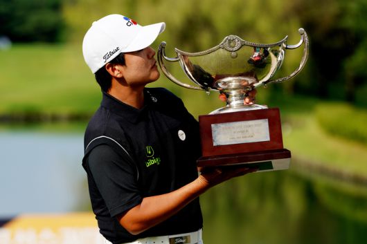 김민규가 충남 천안에 있는 우정힐스 컨트리클럽에서 열린 코오롱 제66회 한국오픈 최종 라운드에서 최종 우승을 차지했다. 사진 | KGA