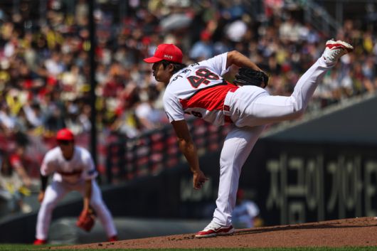 KIA 이의리가 광주-기아 챔피언스 필드에서 열린 2025 KBO리그 LG전에 선발 등판해 역투하고 있다. 사진 | KIA 타이거즈