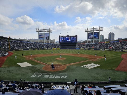 매진된 잠실구장 전경. 잠실 | 김동영 기자 raining99@sportsseoul.com