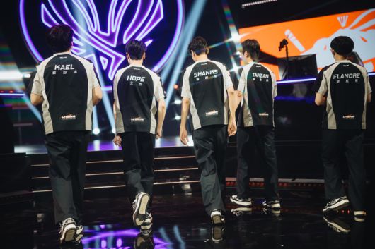 중국 1번 시드 AL 선수단. 사진 | 라이엇 게임즈